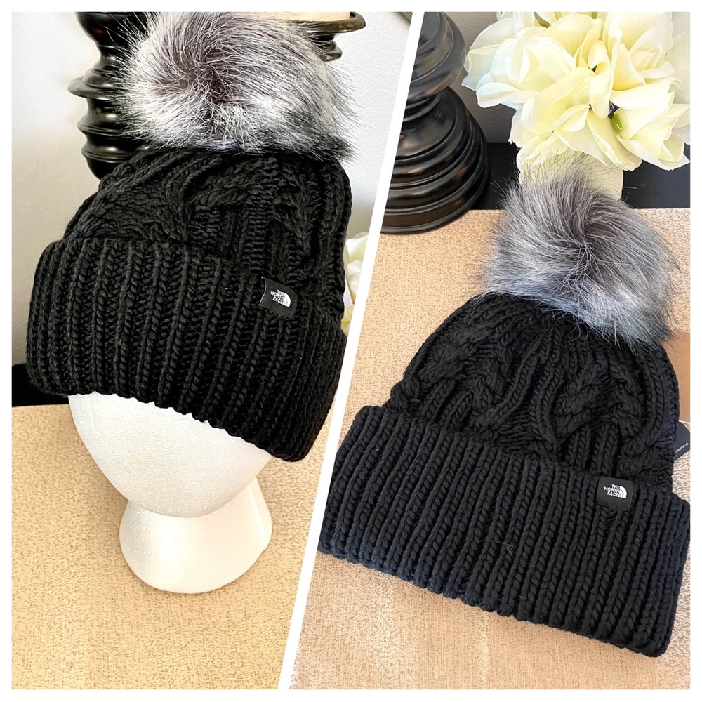 NWT The North Face Kids Youth/Junior Fur Pom Beanie Hat